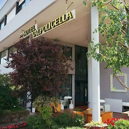 Hotel Valpolicella International 3*